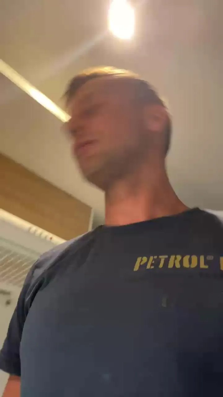 Babyboy2021xxx on Cam4 