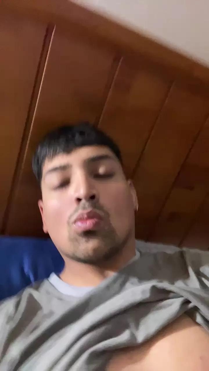 Basti_an69 on Cam4 