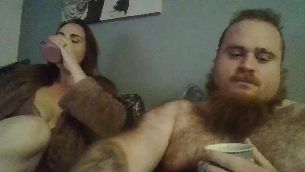 bear_and_milf on Cam4 