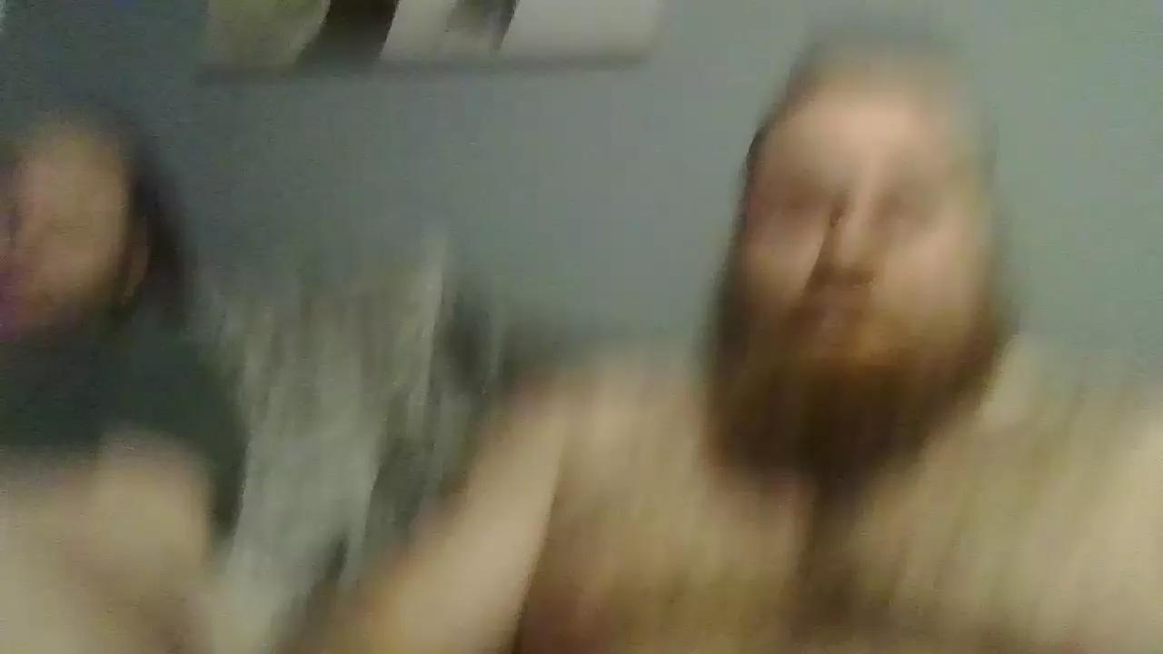 bear_and_milf on Cam4 