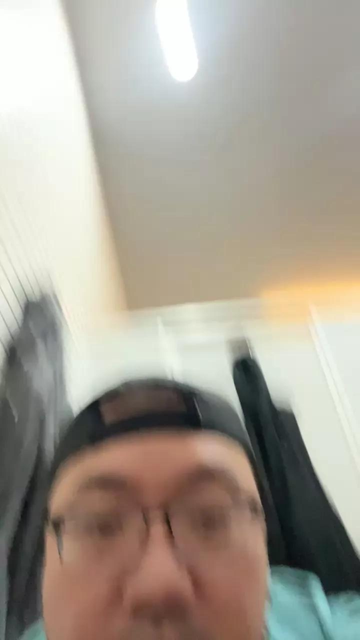 bigzhung on Cam4 