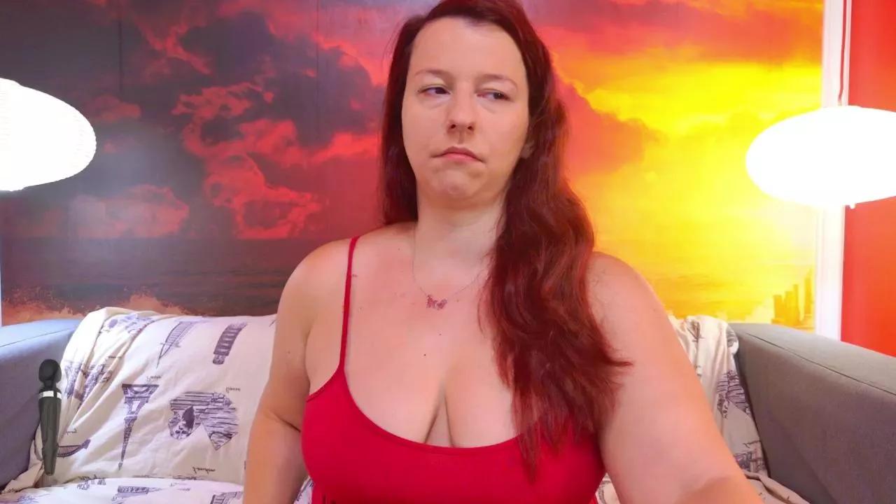 BoobyIANA on Cam4 