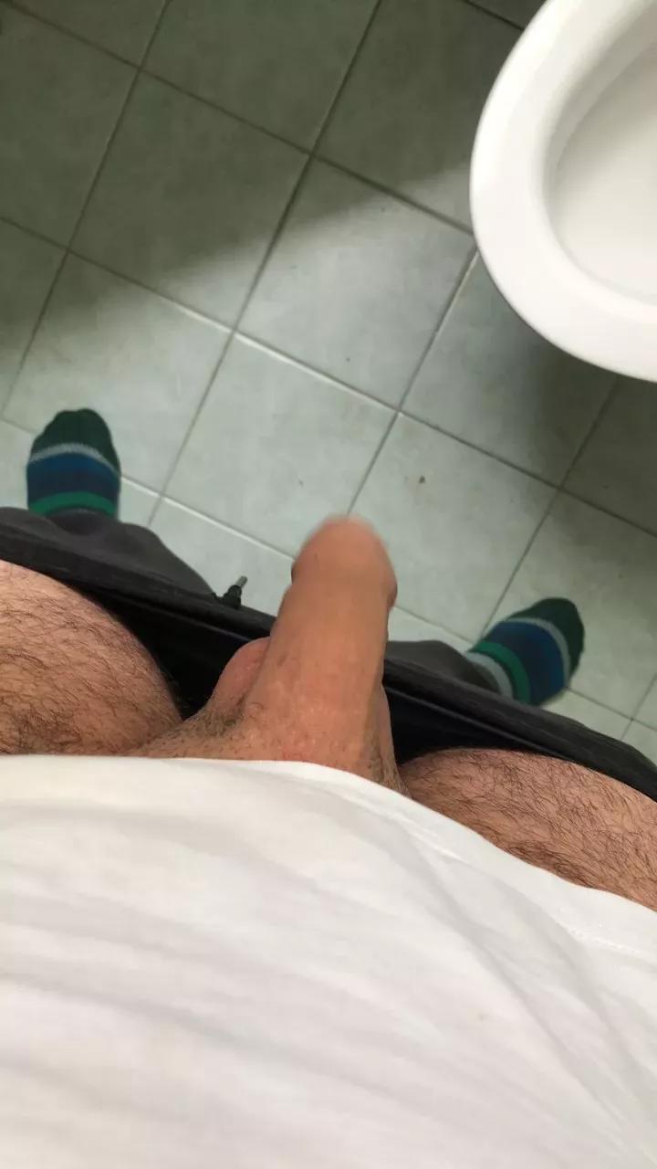 camo5xxx on Cam4 