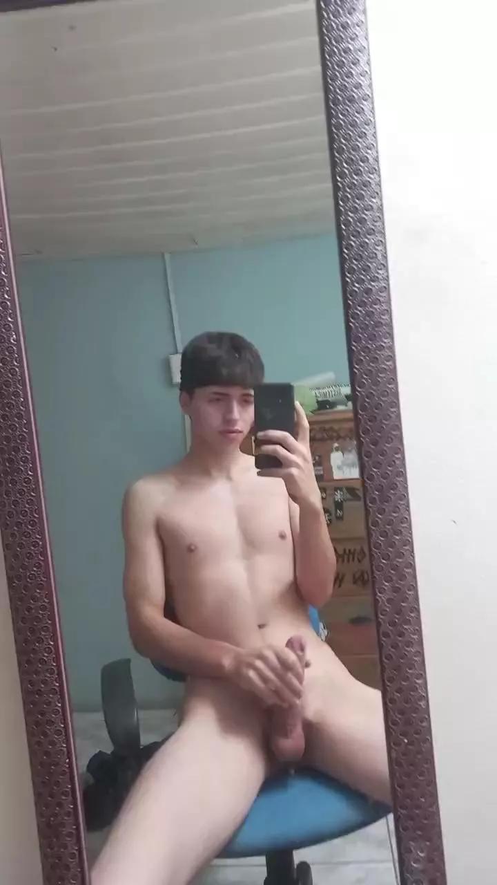 camxcamsky on Cam4 