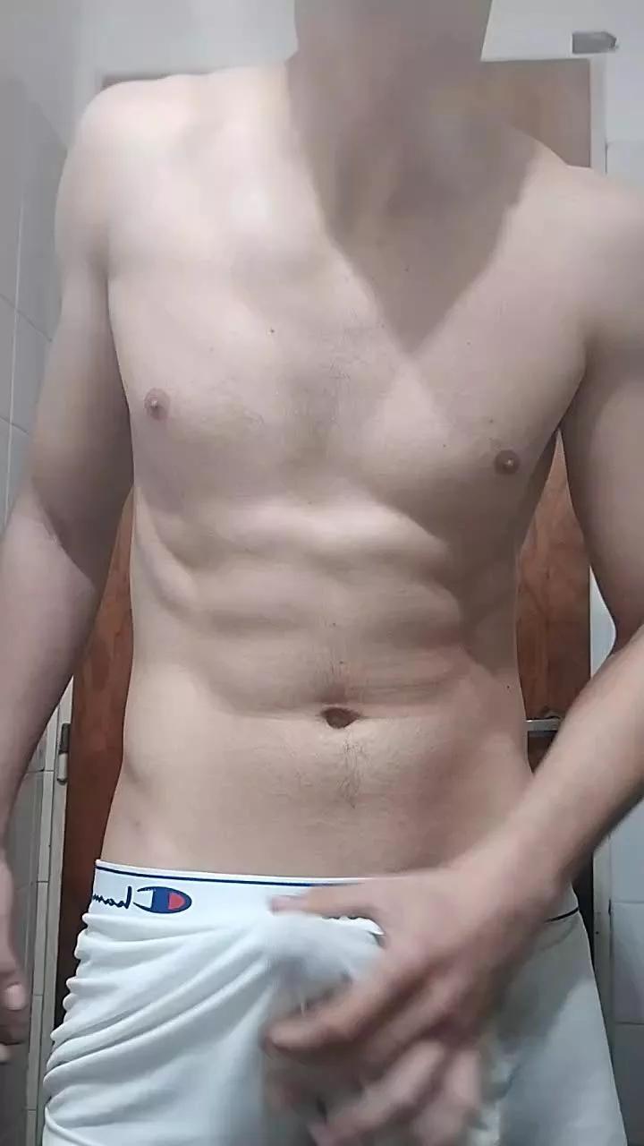 Cannabunker1 on Cam4 