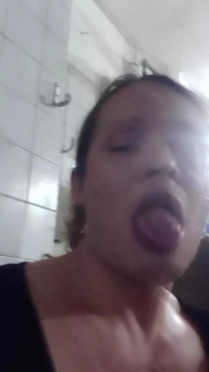 carolinda1 on Cam4 