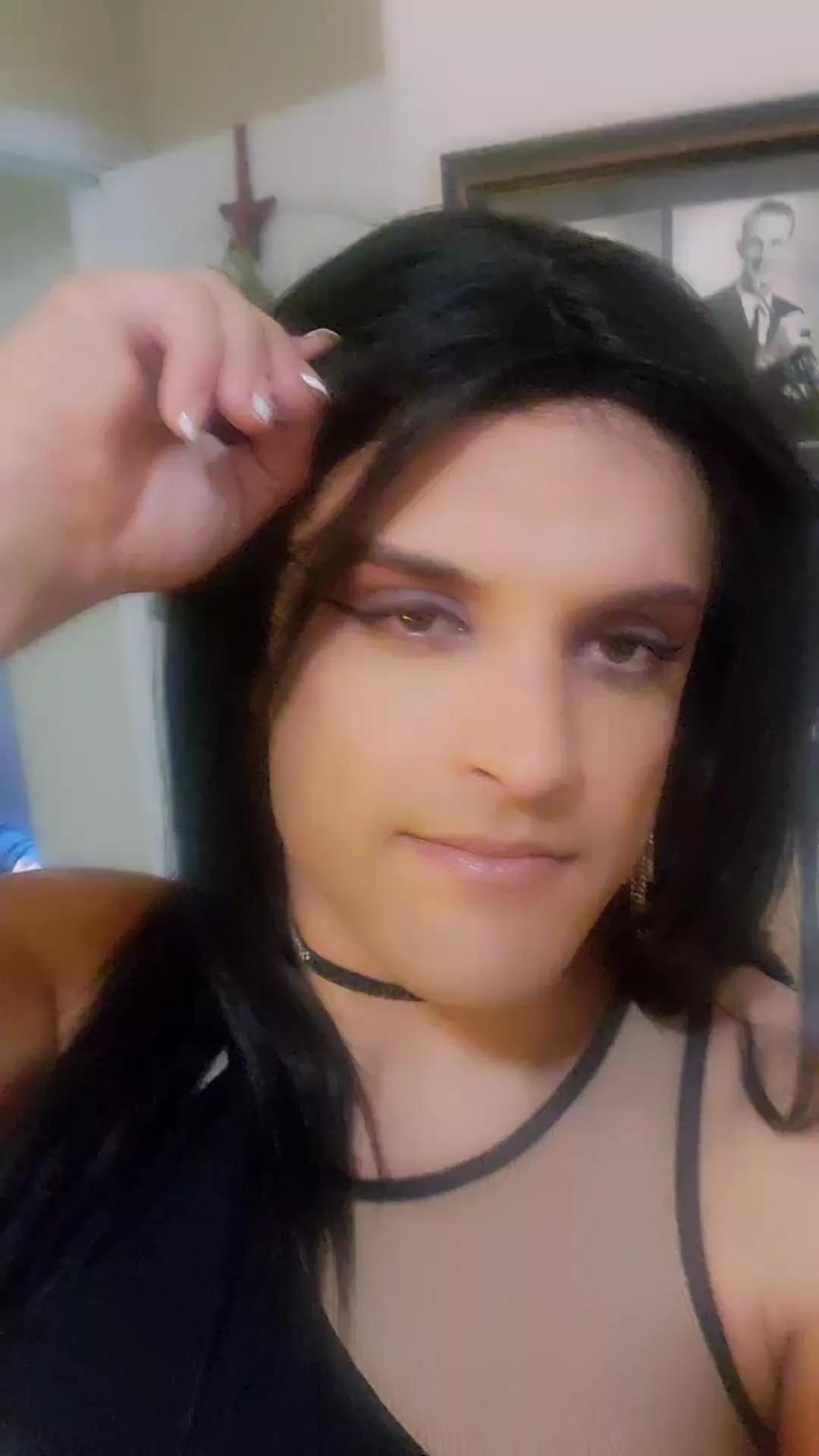 Chillifrog86 on Cam4 