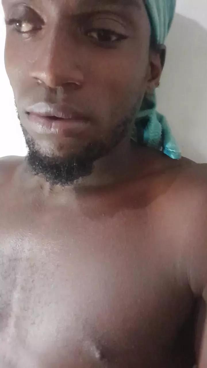 Coffeeblack23cm on Cam4 