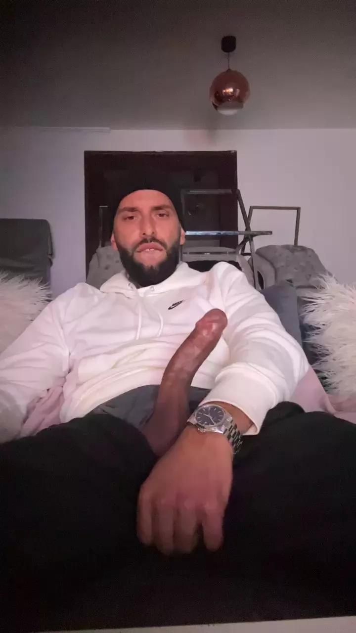 CokinLyonTBM on Cam4 