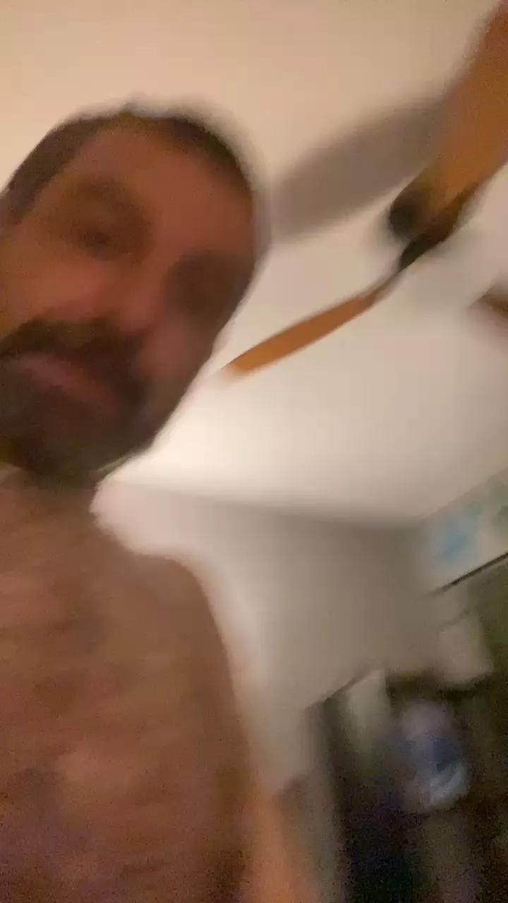 daddybearmadri5 on Cam4 