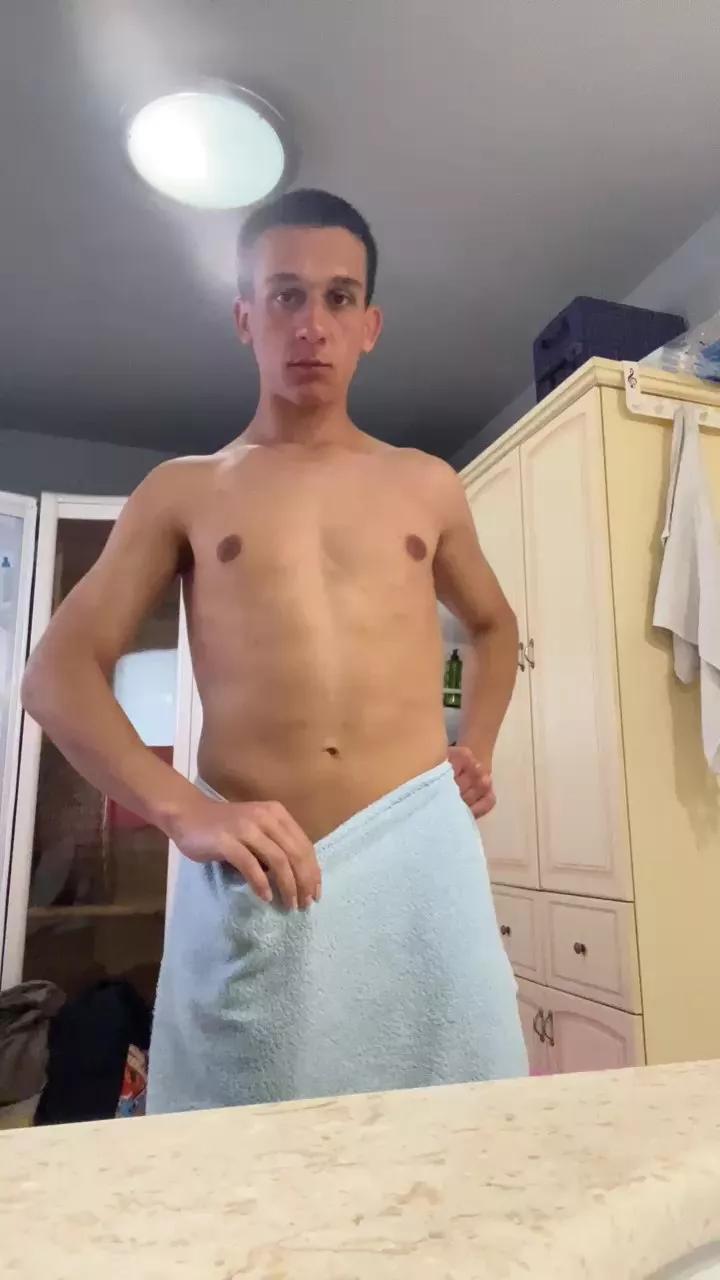 Damiano2448 on Cam4 