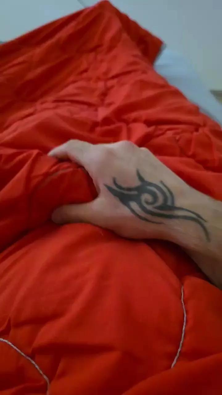 DavidLara on Cam4 