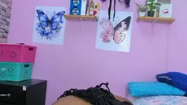 devilfiorella19 on Cam4 