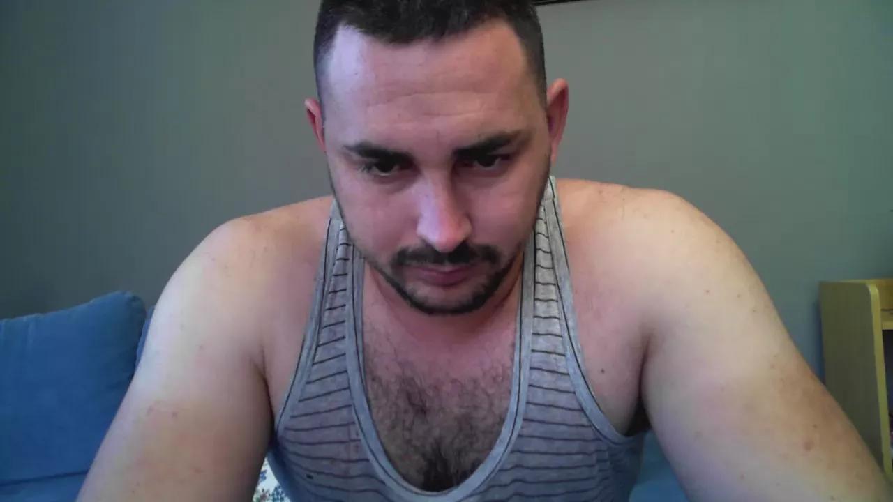 djmute_33 on Cam4 