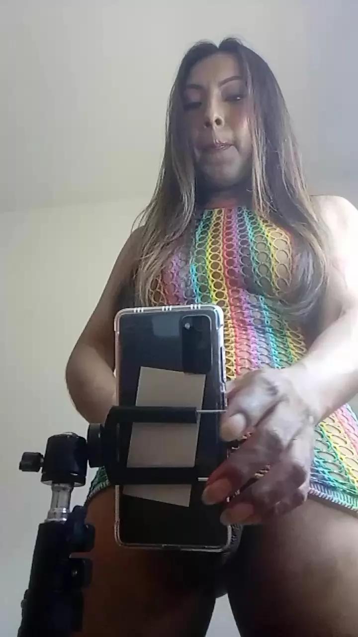 dolltranssexy on Cam4 