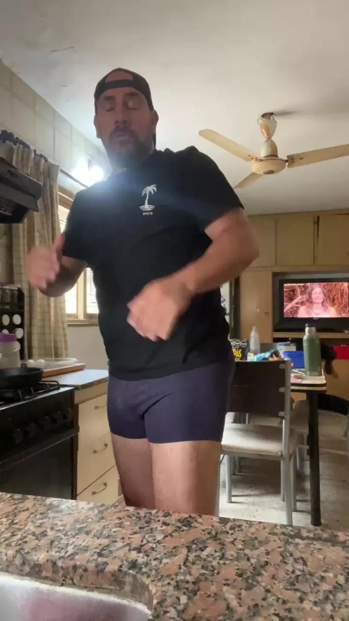 Elpeladoxxx3 on Cam4 