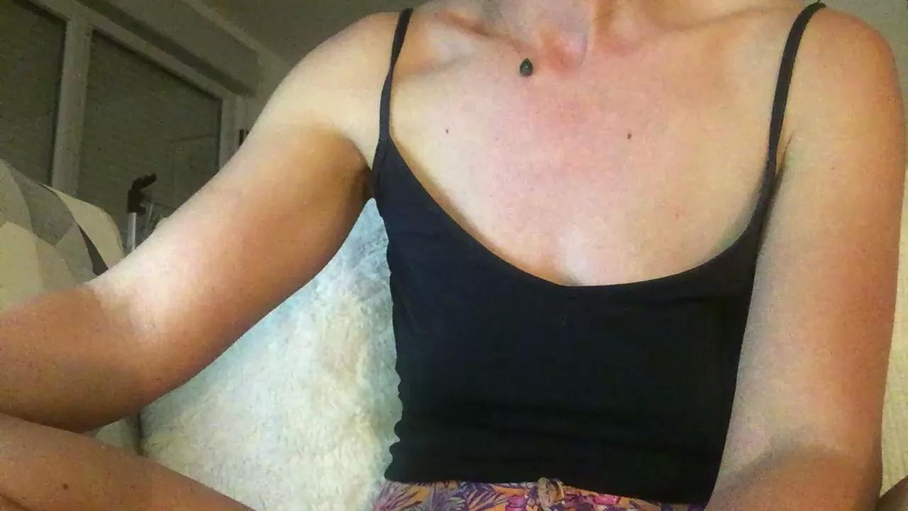 exhibicoquine on Cam4 