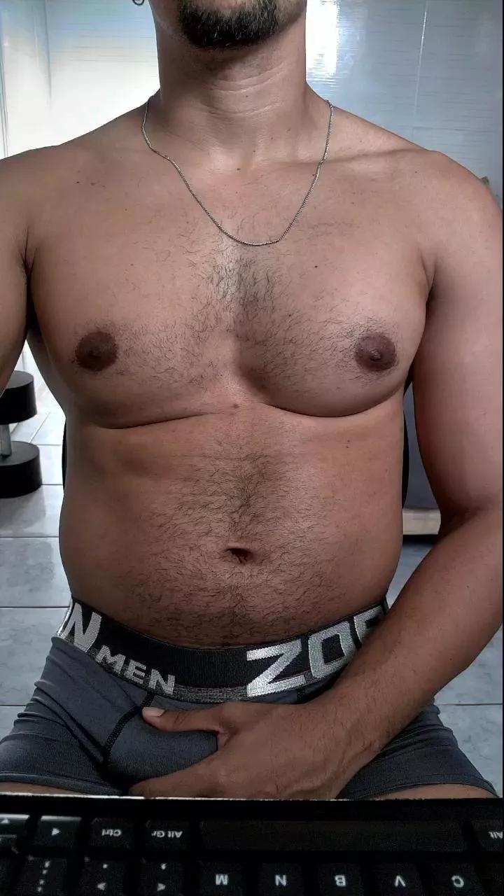 Fessmm on Cam4 