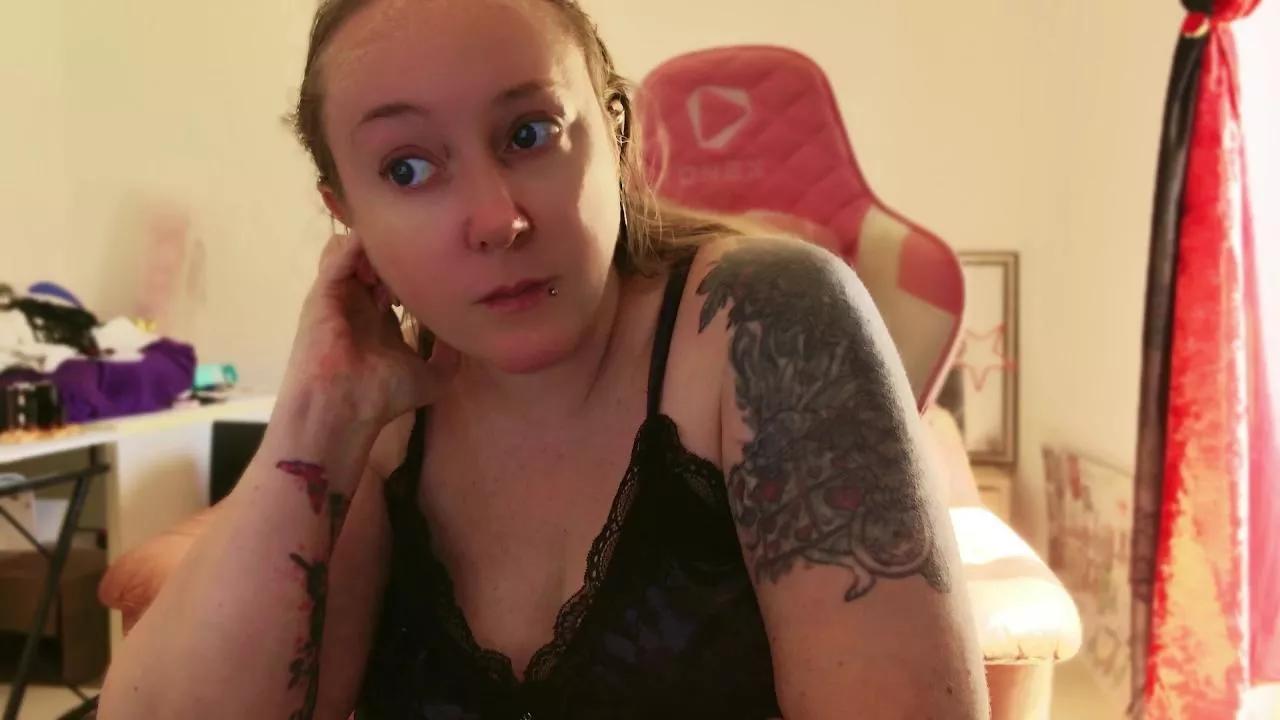 fetish_girl on Cam4 