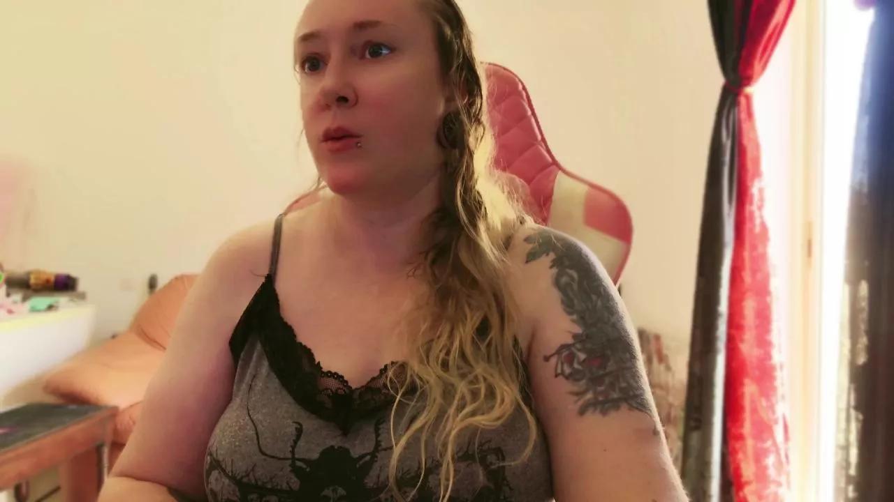fetish_girl on Cam4 