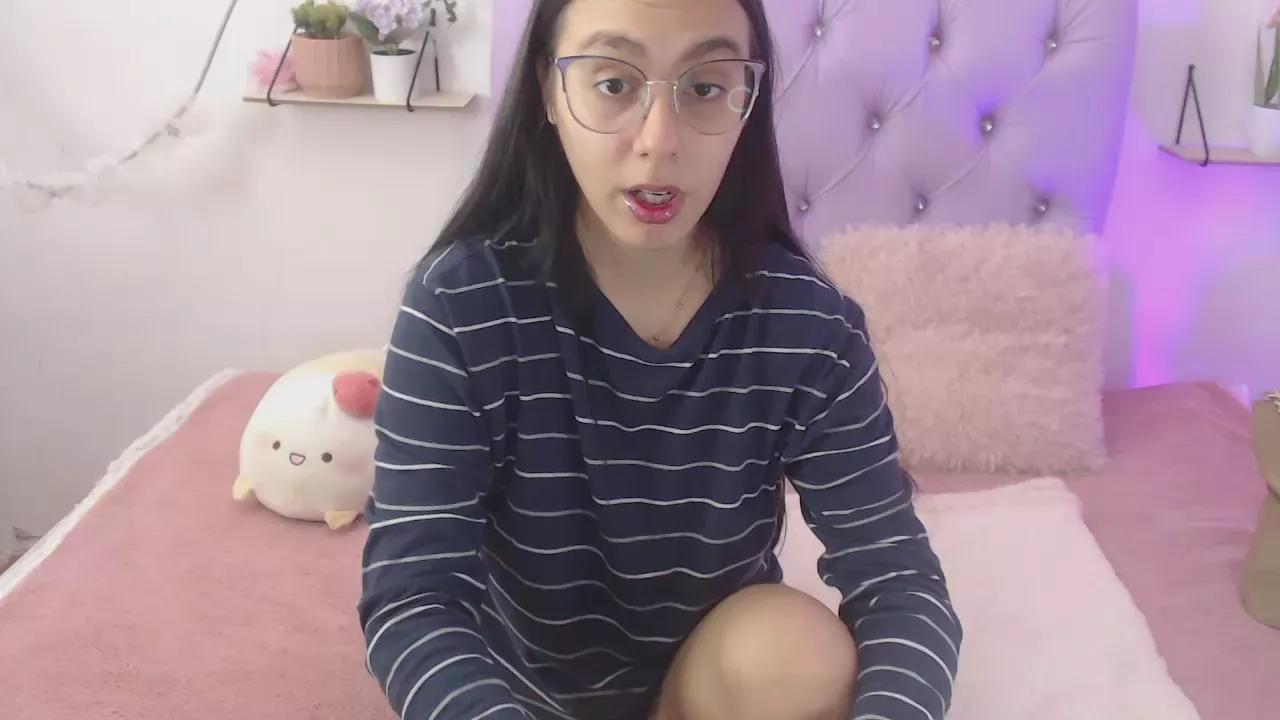 Freyja_01 on Cam4 