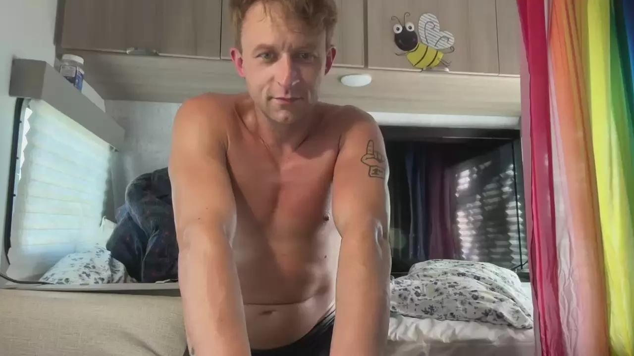 Fukingfagot on Cam4 