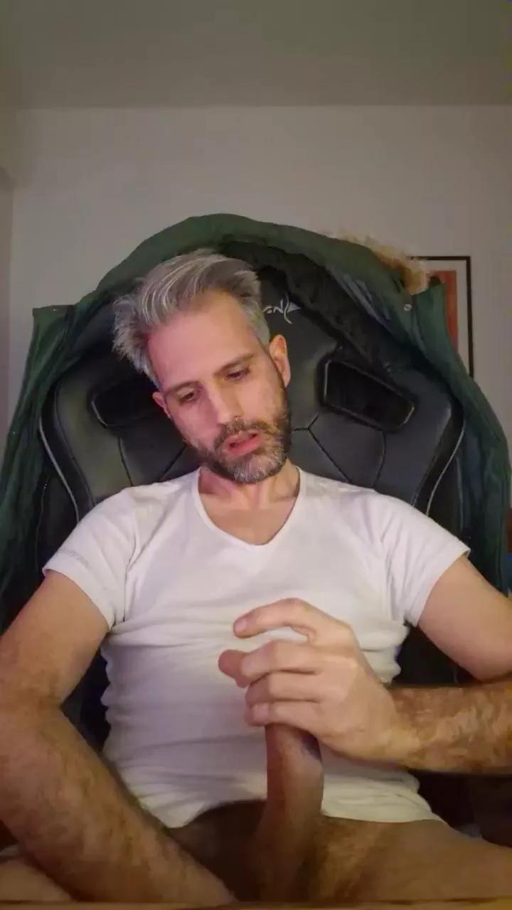 ghifrit on Cam4 