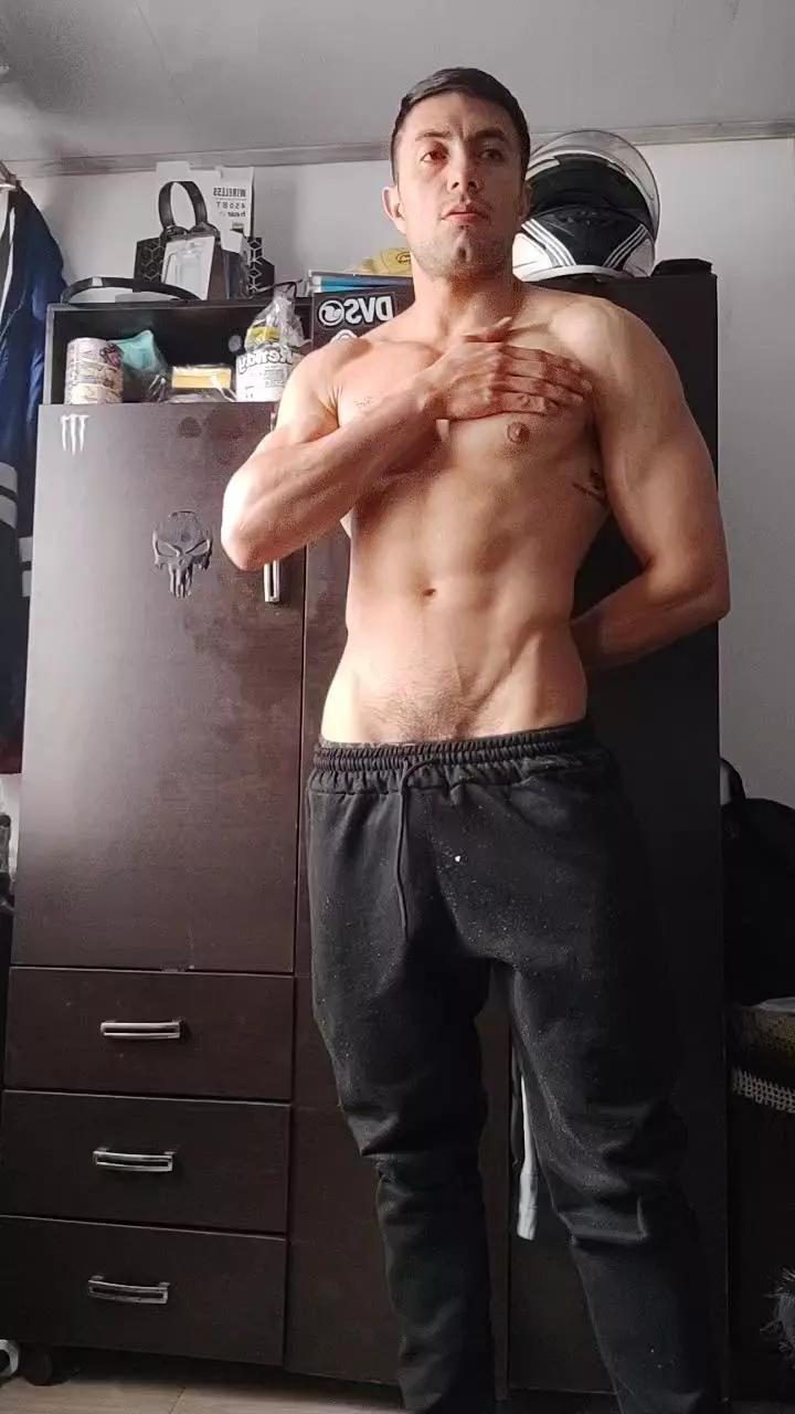 gianluca_33 on Cam4 