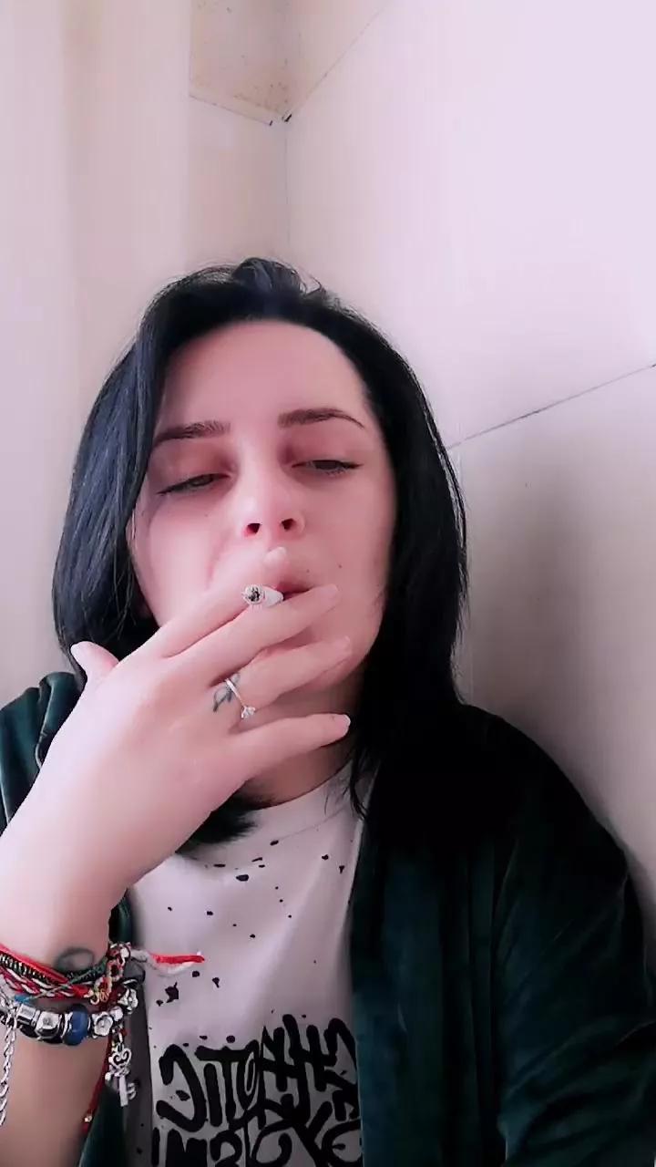 giulysexy4 on Cam4 
