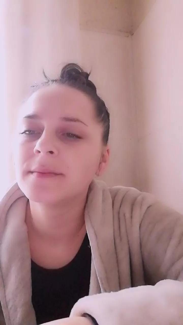 giulysexy4 on Cam4 