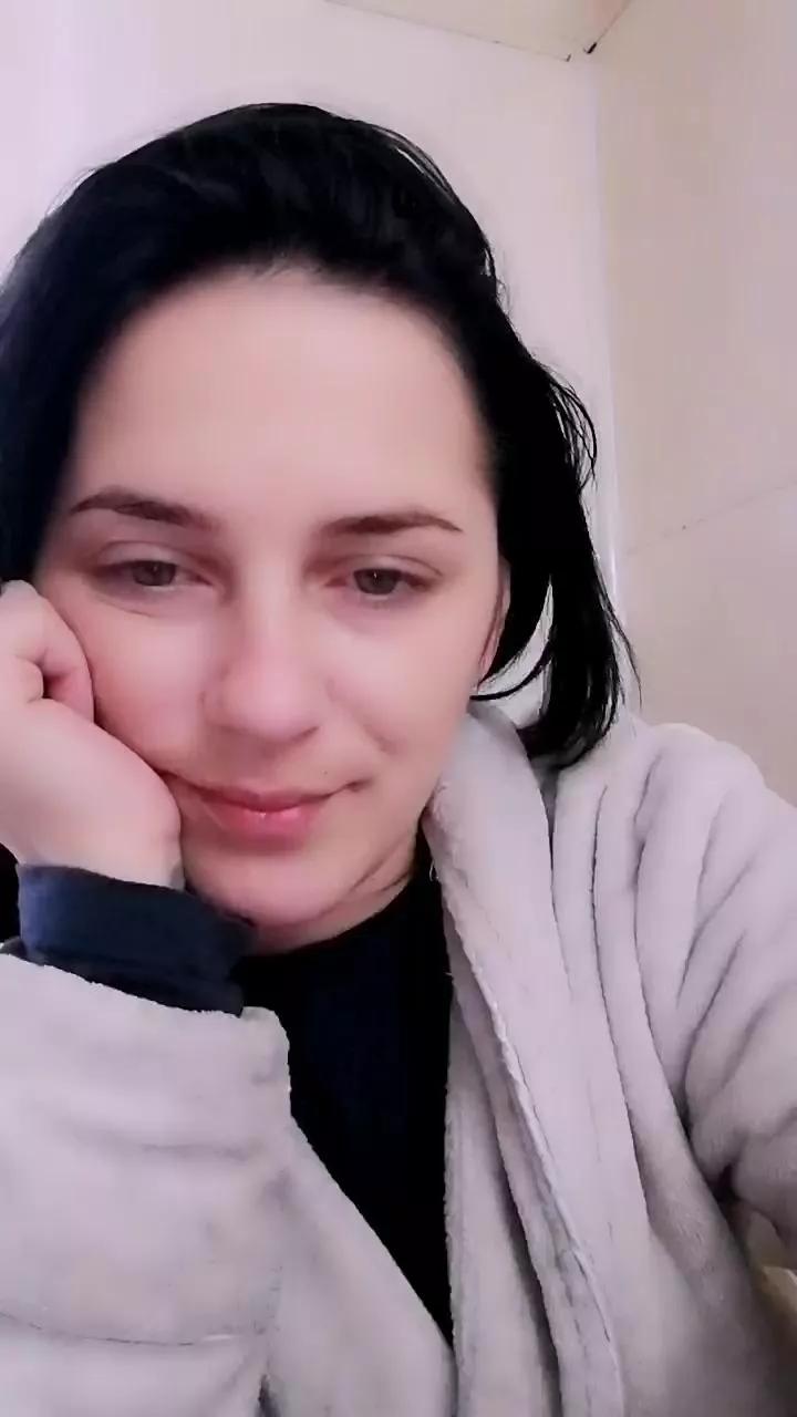 giulysexy4 on Cam4 