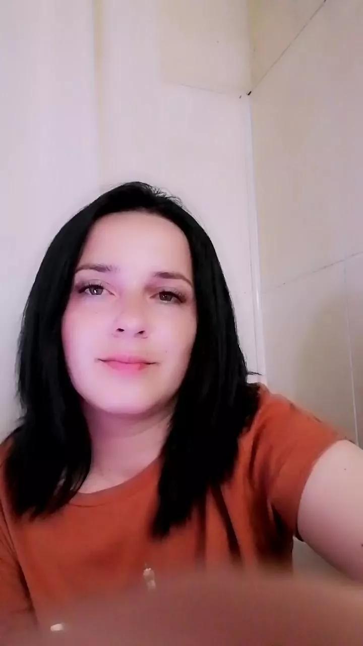 giulysexy4 on Cam4 