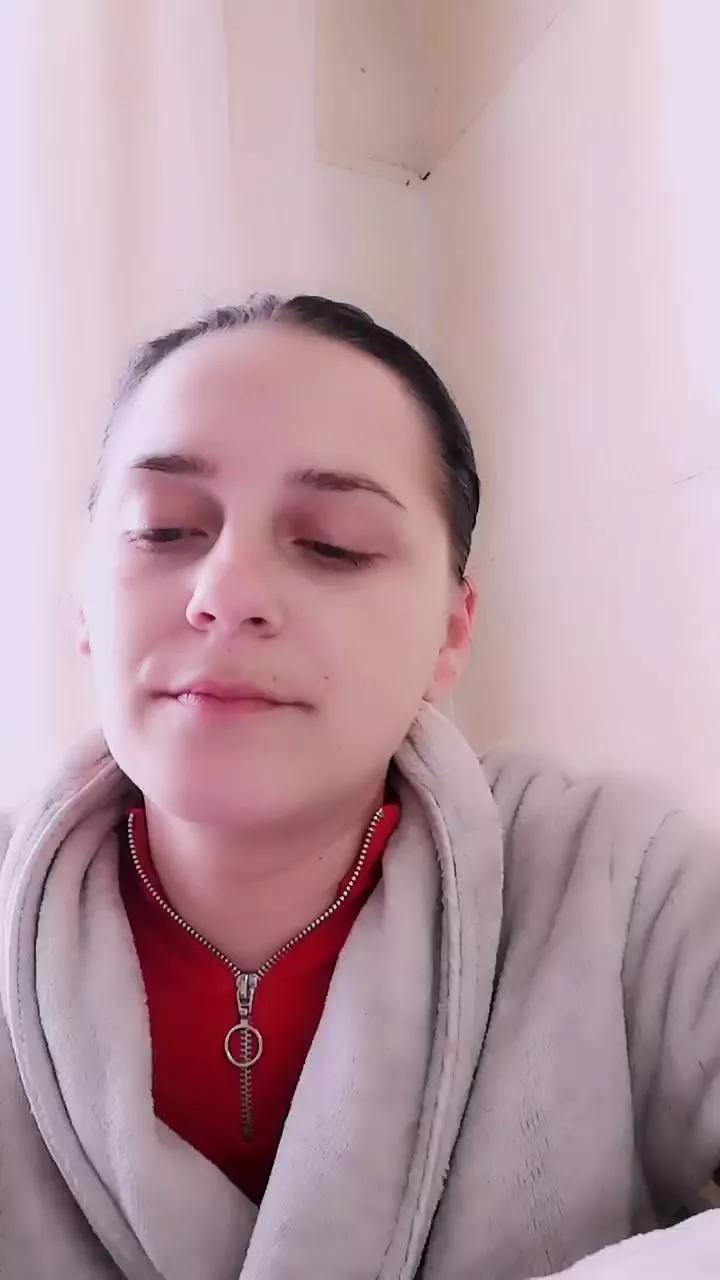 giulysexy4 on Cam4 