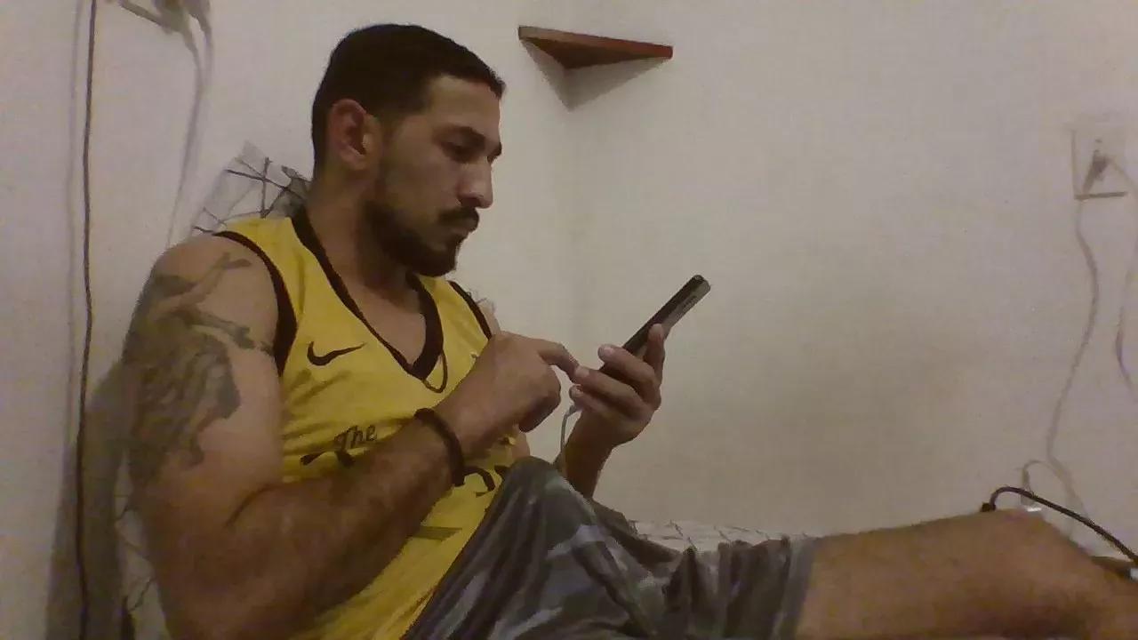glasmachado on Cam4 