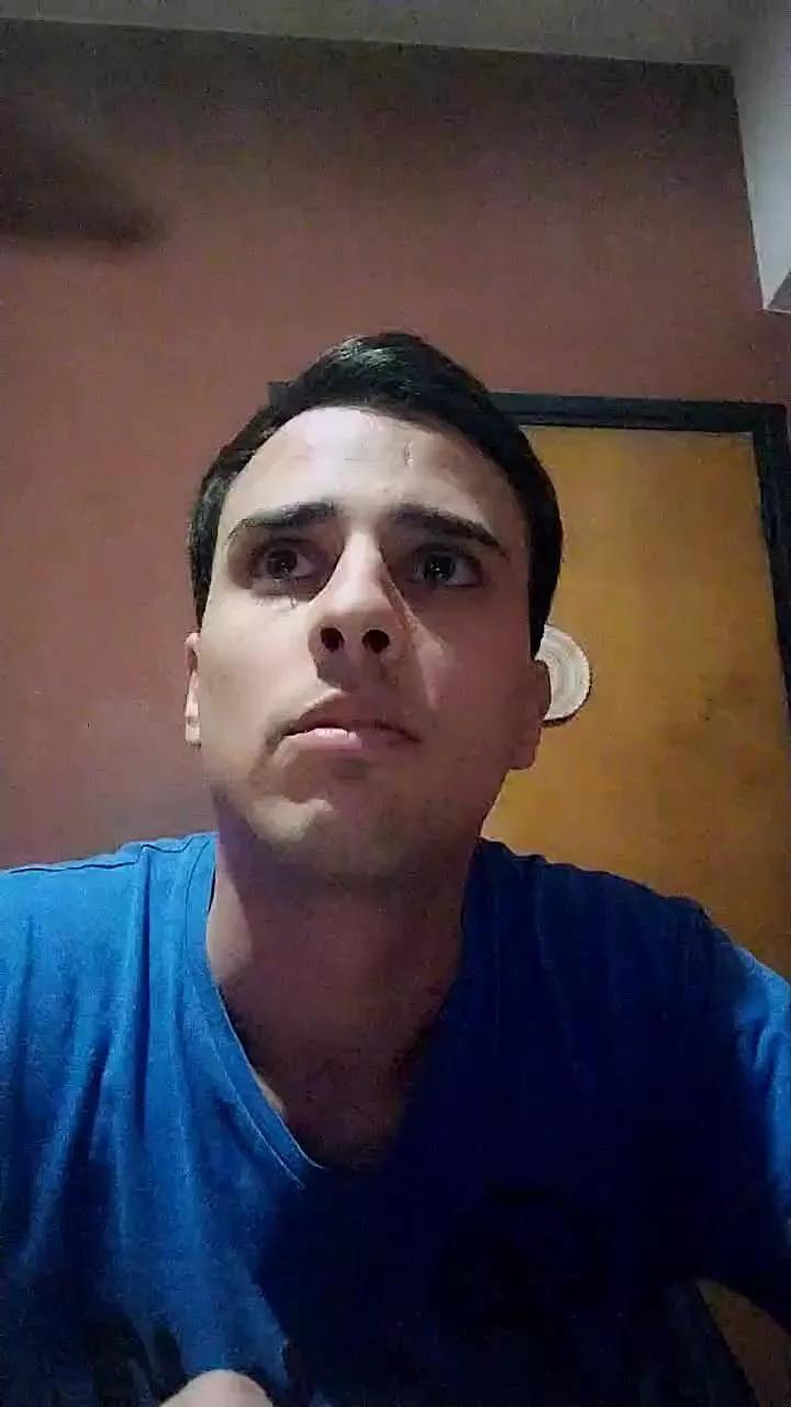 Grupete on Cam4 