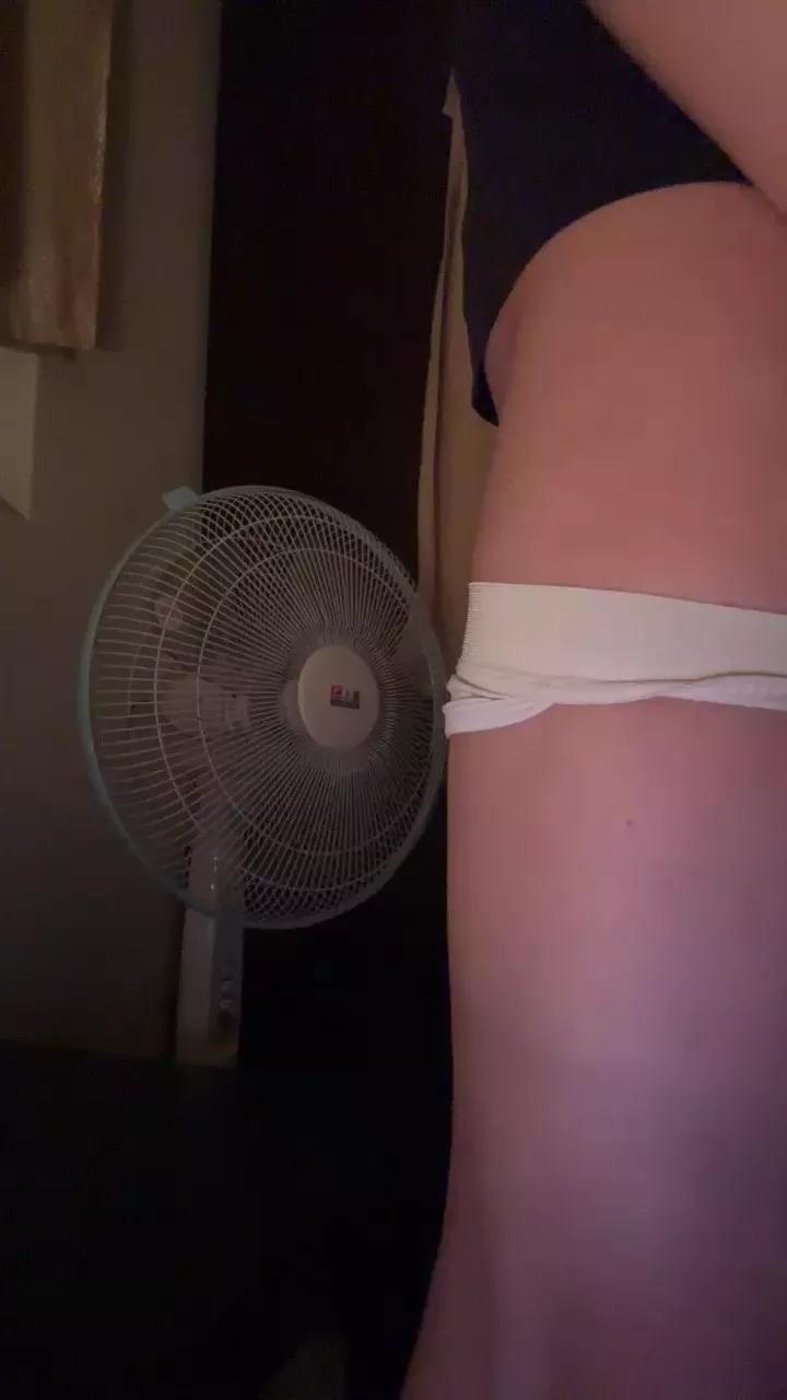 H233gg on Cam4 