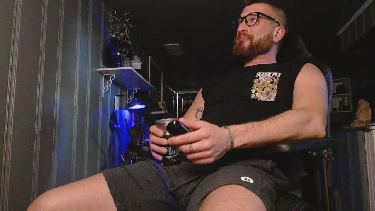 H_Daddy on Cam4 
