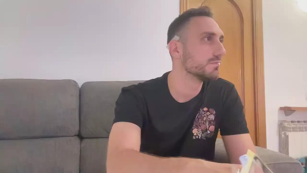 HeftyPack on Cam4 
