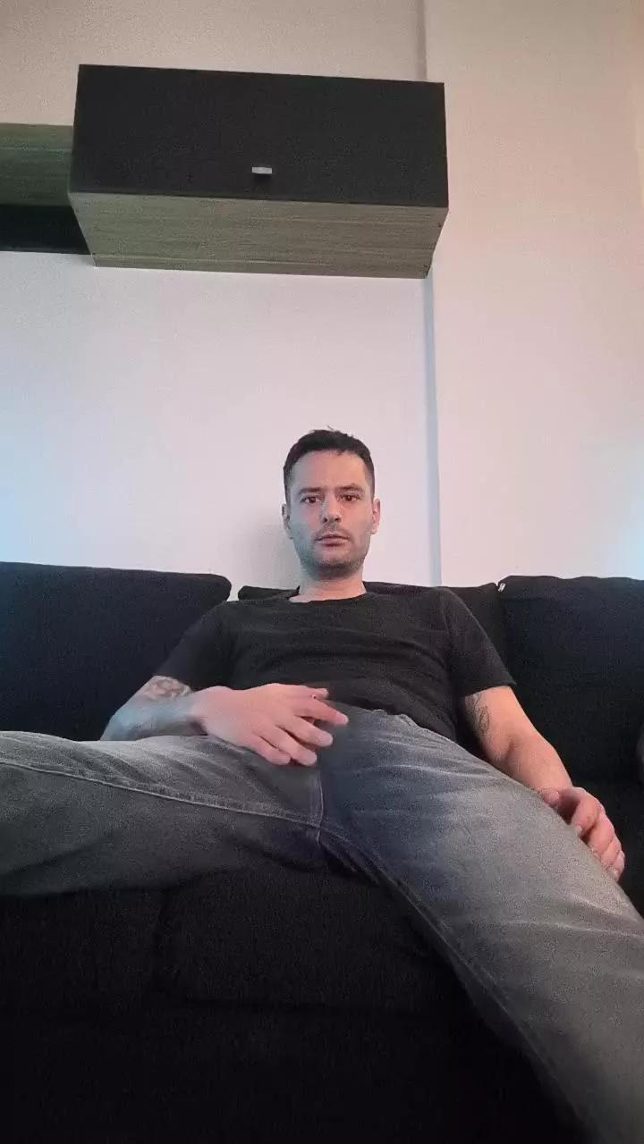 Heterobaires on Cam4 