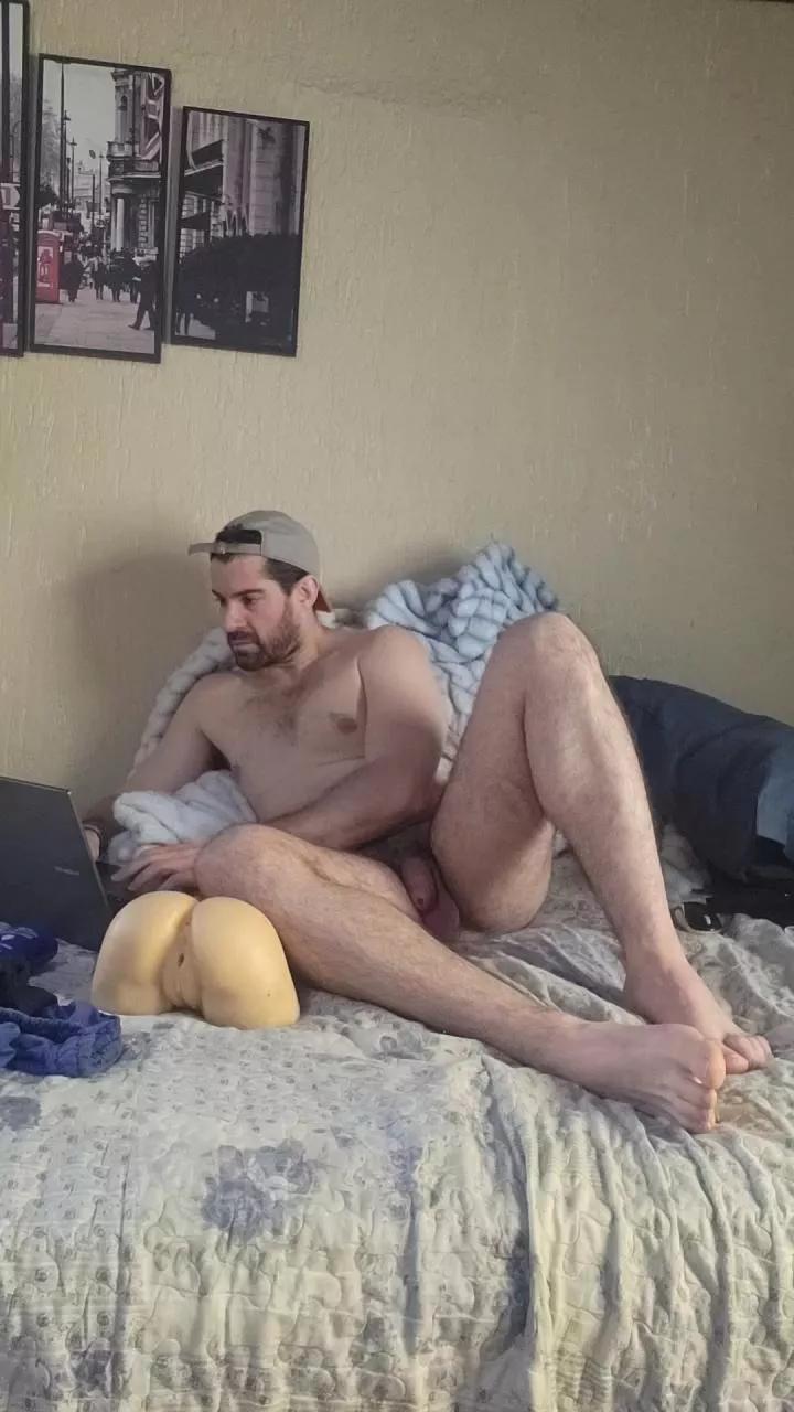 horneydaddysp41 on Cam4 