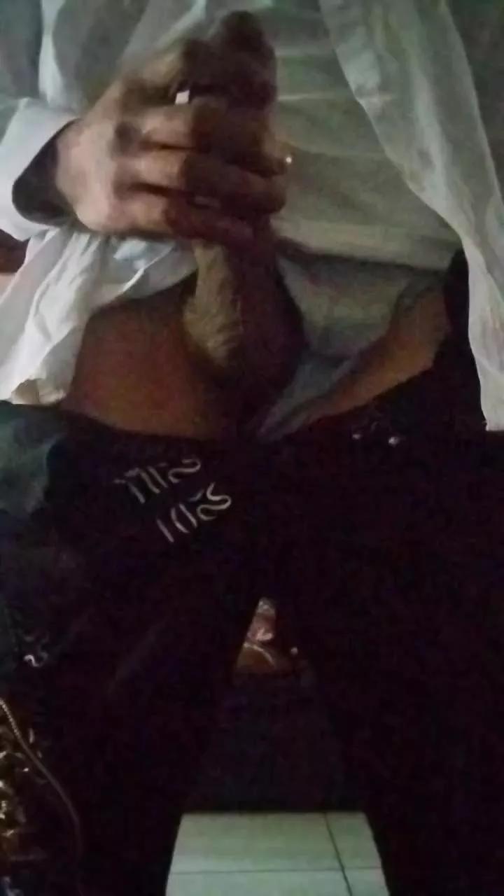 hot_andhigh on Cam4 