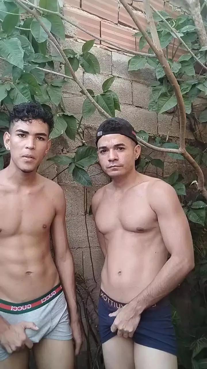 hotboy1955 on Cam4 