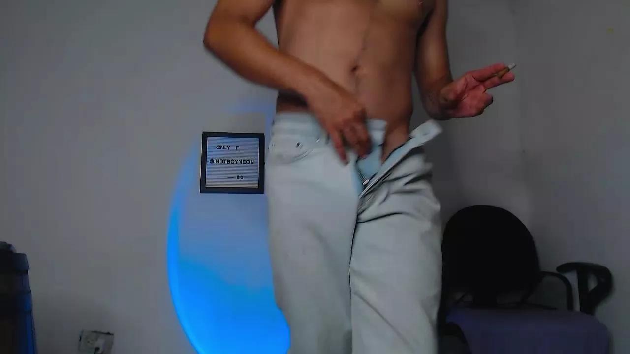 hotboyneon49 on Cam4 