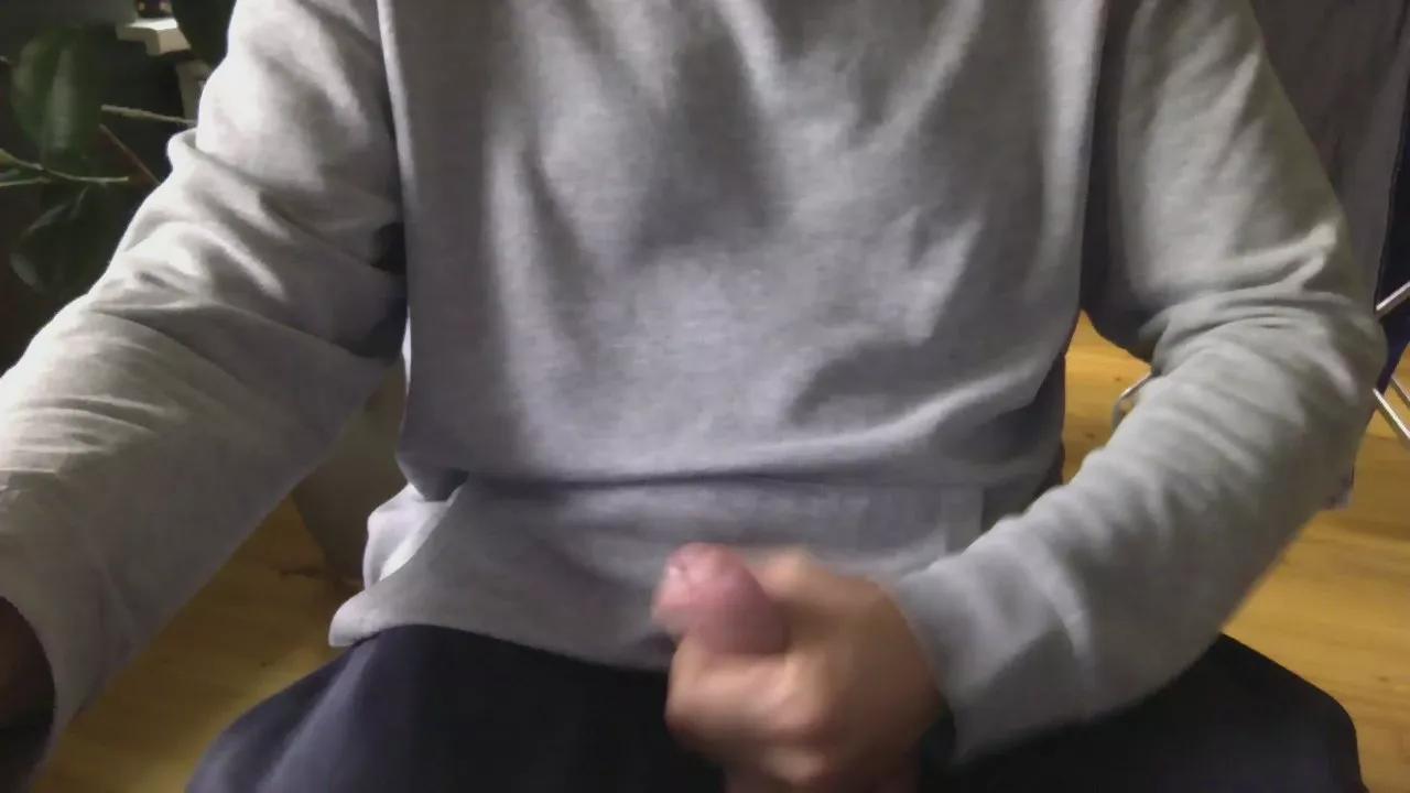 hungbln on Cam4 