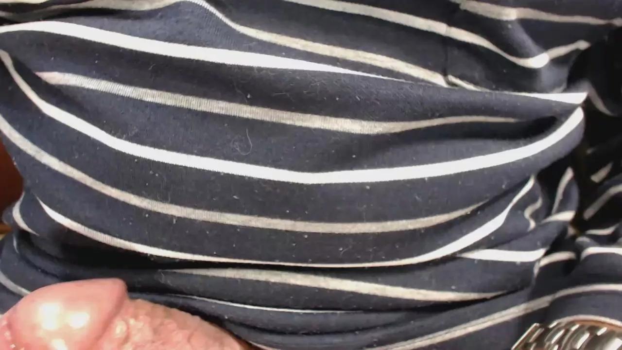 ichigojam1 on Cam4 