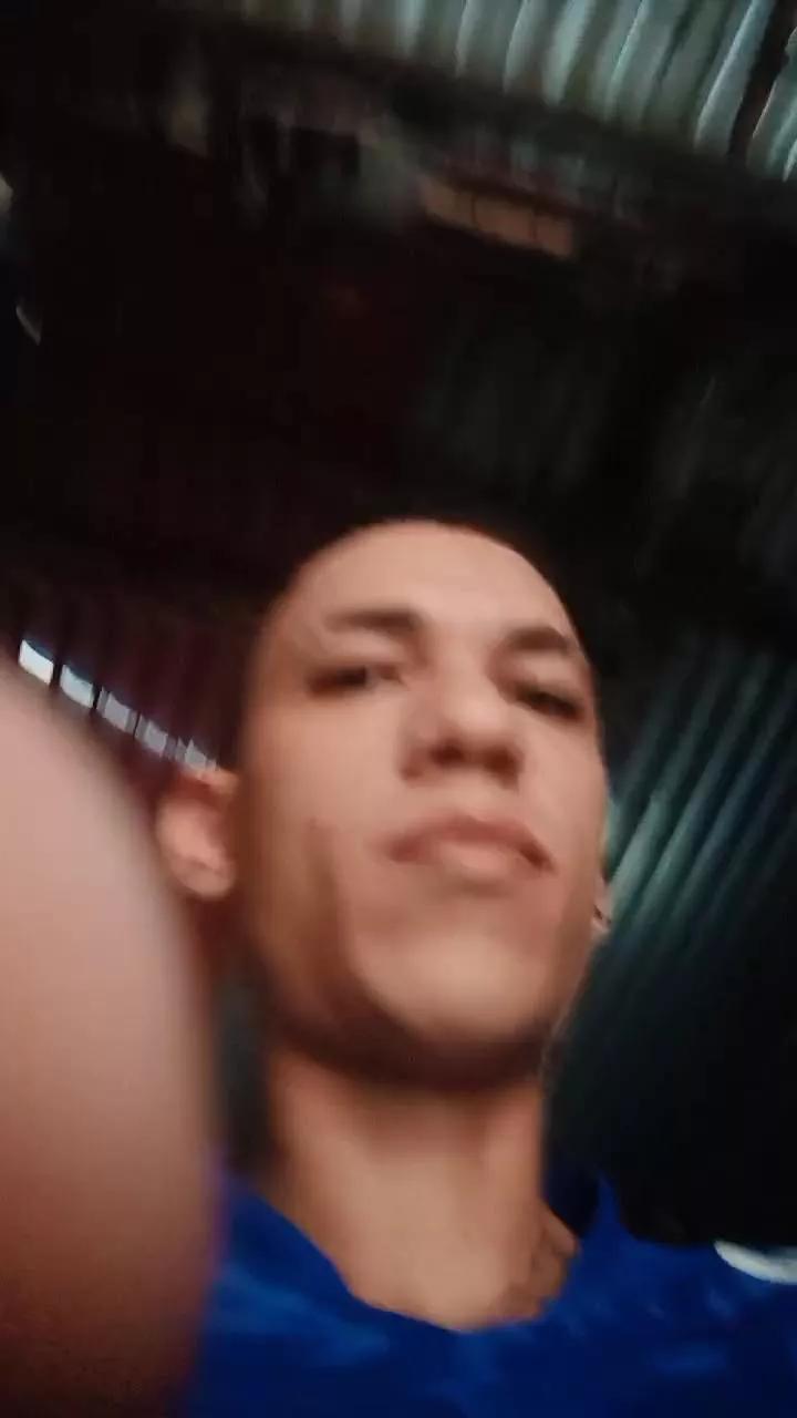 inframundotoun1 on Cam4 