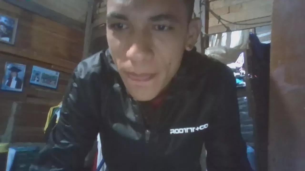 inframundotoun1 on Cam4 