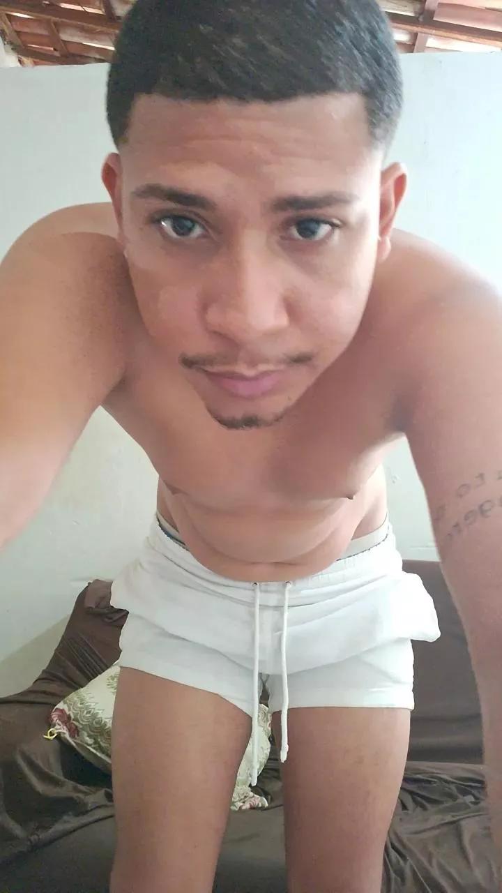 irmaonovin on Cam4 