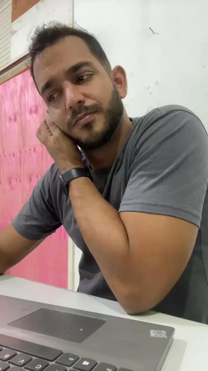 ivanjuniior_ on Cam4 