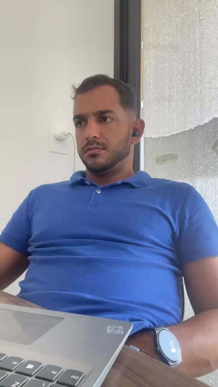 ivanjuniior_ on Cam4 